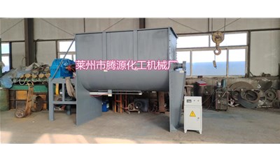 青島5立方臥式螺帶混合機成功發(fā)貨
